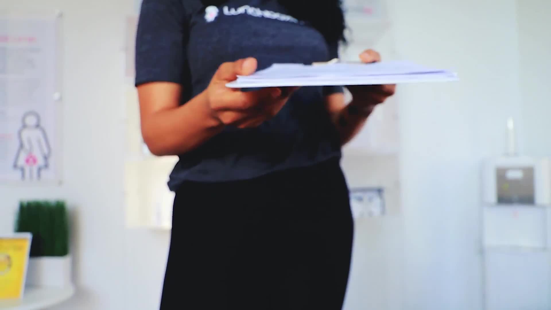 Lunchbox Wax A Peek Inside